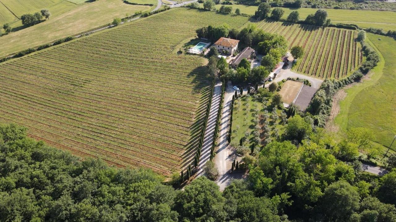 Il Colombaio Winery & Rooms Monteriggioni Exterior photo