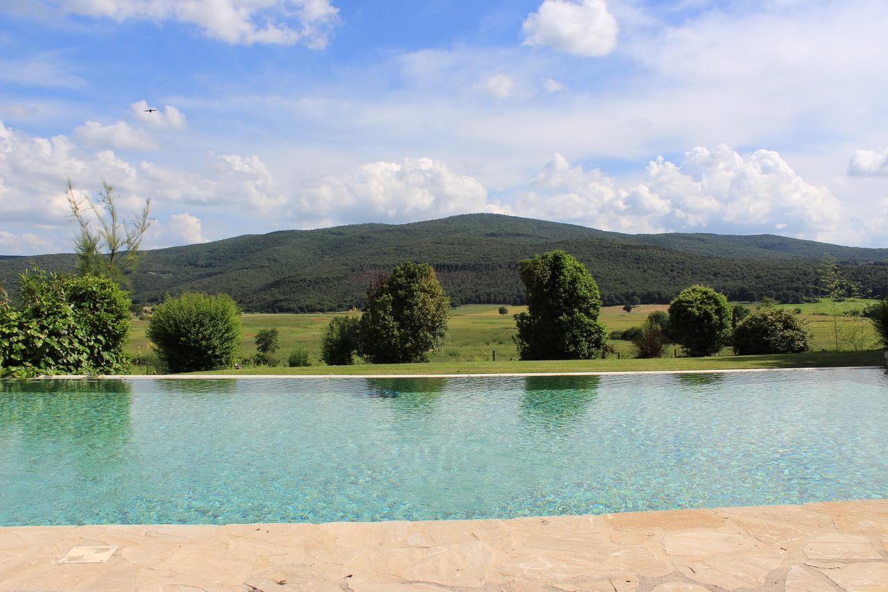 Il Colombaio Winery & Rooms Monteriggioni Exterior photo